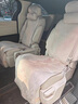 肯拓普26/25款豐田塞納格瑞維亞汽車(chē)坐墊夏季四季通用翻毛皮全包座墊套 雅致米【全車(chē)七座裝】 豐田賽那/格瑞維亞【第二排帶腿托】 曬單實(shí)拍圖