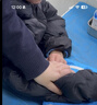 雪中飛【壓膠工藝】?jì)和鸾q服男女童秋冬季輕薄保暖外套黑色170 曬單實(shí)拍圖