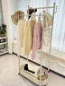 衣炫掛衣架落地臥室可移動(dòng)家用掛衣服的架子室內晾衣架置物雙桿衣帽架 原創(chuàng  )設計丨雙桿網(wǎng)籃丨奶油白80CM 曬單實(shí)拍圖
