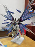 飛嘟樂(lè )大班MG紅異端拼裝模型強襲自由白雪姬菲尼克斯MEGA獨角獸機甲手辦 MG紅異端（電鍍色雙刀+可變六形態(tài)巨劍+支架+送貼紙） 曬單實(shí)拍圖
