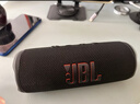 JBL FLIP6 音樂(lè )萬(wàn)花筒六代 便攜式藍牙音箱低音炮 防水防塵多臺串聯(lián) 賽道揚聲器 獨立高音單元 金屬黑 曬單實(shí)拍圖