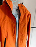 班尼路S&K系列秋冬季沖鋒夾克男士舒適透氣純色系戶(hù)外旅行三效合一外套 【防風(fēng)性】-橘#純色 XL 曬單實(shí)拍圖