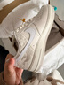 耐克NIKE男空軍一號AF1 AIR FORCE1馬年限定款 運動(dòng)鞋IQ1119-011白42 曬單實(shí)拍圖