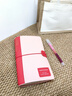 左蒂A6pu皮布質(zhì)紋理便攜旅行手賬本綁帶隨身日記本高級感高顏值大學(xué)生記事本本子可定制 粉紅 曬單實(shí)拍圖
