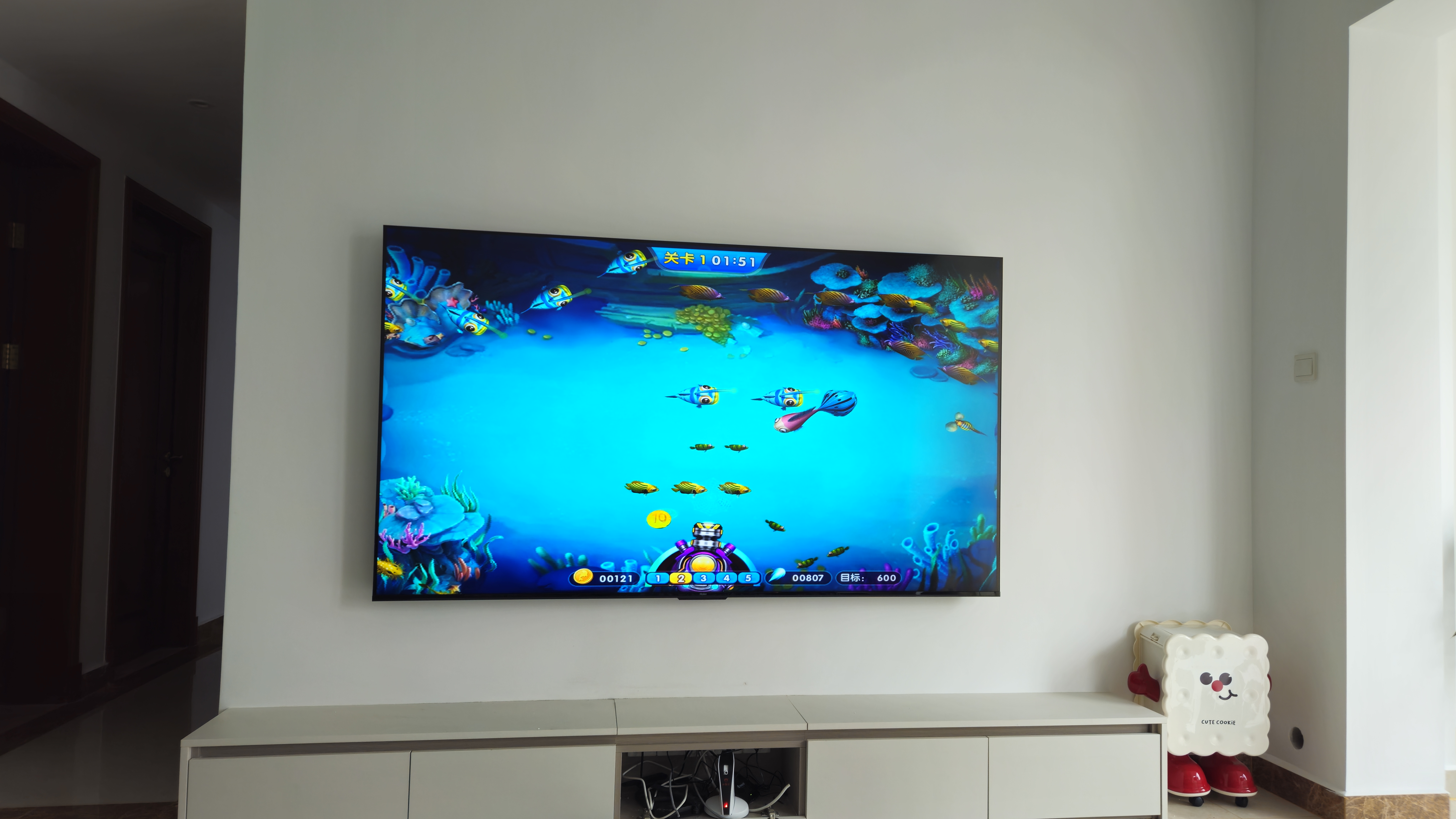 海爾（Haier）電視 85英寸高刷超薄AI語(yǔ)音全面屏智能音畫(huà)質(zhì) MEMC防抖 大屏超高清平板電視機 85英寸 1級能效3+64G 144HZ【H5C】 曬單實(shí)拍圖