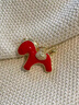 尹木夕紅色馬年胸針配大衣本命年馬上有錢(qián)花胸針配飾新年小馬胸針禮物女 XZ0667紅馬馱金胸針 曬單實(shí)拍圖