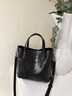 viney牛皮單肩包包女包品牌斜挎包高級感生日新年禮物送女友老婆 【黑色】實(shí)用高檔水桶包 輕奢時(shí)尚百搭大容量通勤手提包 曬單實(shí)拍圖