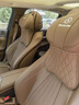 YWU適配奔馳汽車(chē)頭枕腰靠S450 e300l GLC300L  GLE400護頸枕gls 奔馳航空頭枕  栗棕色  2個(gè) 曬單實(shí)拍圖