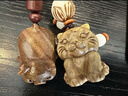 妙韻綠檀木生肖虎吊墜情侶包掛鑰匙扣手機鏈掛件小老虎吉祥物飾品掛飾 綠檀編織繩鑰匙扣款 曬單實(shí)拍圖