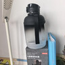 京東京造噸噸桶  運動(dòng)水壺大容量tritan水杯外出方便攜帶 黑白漸變1.6L 曬單實(shí)拍圖