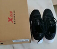 特步男子跑步鞋運動(dòng)鞋輕便減震防潑水革面跑鞋黑色 曬單實(shí)拍圖