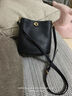 蔻馳（COACH）【禮物】新款女士WILLOW 19號柔軟水桶包純色真皮搭扣斜挎包女包 B4/黑色 曬單實(shí)拍圖