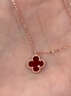 佐卡伊鉆石吊墜 玫瑰18K金四葉草項鏈紅瑪瑙新年禮物 D08425 曬單實(shí)拍圖