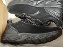 安踏男鞋革面防潑水跑步鞋男黑色輕便防滑休閑鞋運動(dòng)鞋旅游鞋子男 曬單實(shí)拍圖