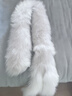 三彩【臻選狐貍毛】三彩2025新款國風(fēng)輕奢皮草毛毛圍巾圍脖交叉保暖 米白色 均碼 曬單實(shí)拍圖