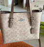 蔻馳（COACH）【品牌直供】女士MOLLIE25中號手提斜挎托特包CV965女神節禮物 曬單實(shí)拍圖