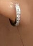 老鳳祥足銀耳釘女款素圈輕奢簡(jiǎn)約耳扣耳圈耳飾情人節生日禮物送女友愛(ài)人 當/次日達-簡(jiǎn)約耳扣 曬單實(shí)拍圖