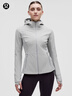 lululemon丨Cross Chill 女士運動(dòng)夾克 防風(fēng) 拒水 LW4CEGS 水滴銀 S 曬單實(shí)拍圖
