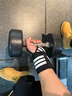 阿迪達斯（adidas）健身護腕【2只】臥推俯臥撐運動(dòng)加壓網(wǎng)排羽毛球腱鞘炎手拉傷護具 曬單實(shí)拍圖