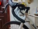 Jeep吉普公路自行車(chē)碟剎變速自行車(chē)男女學(xué)生公路車(chē)競技代步車(chē)-RS730 RS730-公路把-皎月白-鋁合金 M碼（適合身高165-185CM） 21速-初學(xué)者騎行(入門(mén)款) 曬單實(shí)拍圖