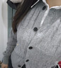 MO&Co.針織衫開(kāi)衫綿羊毛山羊絨高智感扭繩絞花肌理短款摩安珂 淺花灰色 S 160 曬單實(shí)拍圖