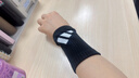 阿迪達斯（adidas）護腕運動(dòng)健身吸擦汗腕巾帶羽毛球籃排網(wǎng)球腱鞘炎醫手腕扭傷用護具 曬單實(shí)拍圖
