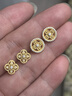 詩(shī)普琳黃金耳釘古法黃金足金鉆石四合如意耳釘女款生日禮物 約1.82g 曬單實(shí)拍圖