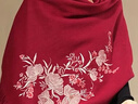 上海故事100%綿羊毛紅圍巾女士重工刺繡披肩媽媽女神節禮物女高檔禮盒 曬單實(shí)拍圖