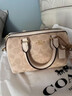 蔻馳（COACH）女包經(jīng)典標志涂層帆布斜挎包時(shí)尚百搭情人節禮物 沙黃色配白色CW329IMXDM 曬單實(shí)拍圖