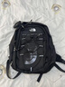 動(dòng)感北面大容量背包休閑戶(hù)外雙肩初高中學(xué)生運動(dòng)雙肩包旅行包可接團購 黑色 曬單實(shí)拍圖