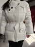 紅袖（hopeshow）甜美氣質(zhì)羽絨服2025冬季新款女裝90白鴨絨圍裹式針織拼接小眾外套 米白004 M 曬單實(shí)拍圖