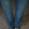 UR秋季新款女裝復古丹寧水洗貓須喇叭牛仔長(cháng)褲UYB850006 霧霾藍 27 曬單實(shí)拍圖