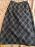 香影摩登格紋半身裙女深灰2026春季新款優(yōu)雅復古后開(kāi)叉高腰裙子 深灰 M 160/64A/95-110斤 曬單實(shí)拍圖