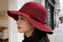百迭英倫女士禮帽帽子秋冬新款純羊毛波浪盆帽優(yōu)雅毛呢氈帽 酒紅色 曬單實(shí)拍圖