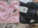 NIKE 耐克童裝女童衛衣+長(cháng)褲2件套春秋季260克毛圈滿(mǎn)印舒適兒童套裝 曬單實(shí)拍圖