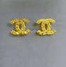 KZD老鳳凰金店款999鍍18k金耳釘黃金色女時(shí)尚百搭耳環(huán)女款百搭情侶 雙c耳環(huán) 曬單實(shí)拍圖
