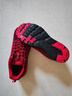 特步男鞋2026新本命年紅休閑運動(dòng)鞋子防滑耐磨輕便減震透氣戶(hù)外跑步鞋 6252大學(xué)紅/黑 42 曬單實(shí)拍圖