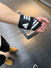 阿迪達斯（adidas）健身護腕【2只】臥推俯臥撐運動(dòng)加壓網(wǎng)排羽毛球腱鞘炎手拉傷護具 曬單實(shí)拍圖