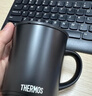 THERMOS膳魔師保溫杯馬克咖啡杯440ml帶蓋茶杯男女情侶水杯子TCDG-451 BK 曬單實(shí)拍圖