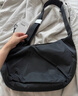 Bellroy 澳洲 Laneway Crescent Bag 7L 通勤輕便牛角包HOBO斜挎包 陳玄黑【熱銷(xiāo)】 曬單實(shí)拍圖