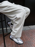 回力美式壓褶傘兵褲子男款春季輕薄透氣涼感運動(dòng)褲寬松直筒褲男工裝褲 白灰色(純色) L /175(體重120-140斤) 曬單實(shí)拍圖