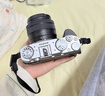 FUJIFILM【送專(zhuān)屬攝影書(shū)】X-M5/XM5微單數碼相機 4K高清vlog視頻 輕巧便攜 學(xué)生入門(mén)相機 1545套機 銀色【國行帶發(fā)票】 官方標配(自帶電池+肩帶等出廠(chǎng)配件) 曬單實(shí)拍圖