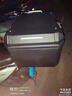 TDGO摩托車(chē)后備箱通用加厚大號防抖電動(dòng)車(chē)尾箱電瓶車(chē)踏板車(chē)儲物工具箱 黑箱黑貼紙+減震底座內襯靠背57L 曬單實(shí)拍圖