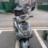 吉浪全新125C超級鷹踏板車(chē)摩托車(chē)迅鷹尚領(lǐng)代步燃油國四電噴整車(chē)可上牌 灰色 高配新標準電噴含證含票 曬單實(shí)拍圖