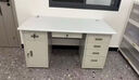 頂淼名匠鐵皮辦公電腦桌醫生財務(wù)職員工位單人書(shū)桌單人帶鎖抽屜寫(xiě)字臺家用 曬單實(shí)拍圖