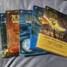 【新華書(shū)店】龍族全套1+2+3修訂版 九州縹緲?shù)?-6冊典藏版 江南著(zhù)正版 火之晨曦動(dòng)畫(huà)官方設定集 悼亡者之瞳 黑月之潮上中下 幻想玄幻長(cháng)篇魔幻小說(shuō)青春文學(xué)周邊 人民文學(xué)出版社 龍族Ⅰ+Ⅱ+Ⅲ（上中下 曬單實(shí)拍圖