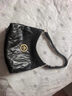 GROTTO個(gè)樂(lè )經(jīng)典黑石hobo包大小號植鞣綿羊皮腋下單肩斜挎軟包通勤禮物 經(jīng)典黑 金標S 曬單實(shí)拍圖