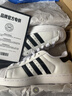 阿迪達斯（adidas）三葉草小白鞋男女經(jīng)典SUPERSTAR貝殼頭板鞋運動(dòng)鞋 JQ4098 曬單實(shí)拍圖