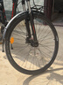 鳳凰長(cháng)途旅行自行車(chē)成年人男女川藏騎行可鎖減震油碟變速蝴蝶把旅行車(chē) 黑紅色 700c 27速油碟 曬單實(shí)拍圖