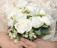 靜閑居領(lǐng)證手捧花結婚領(lǐng)證道具拍照仿真花束婚慶訂婚婚禮白色系鮮花花束 白玫瑰手捧花1束【含絲帶】 曬單實(shí)拍圖